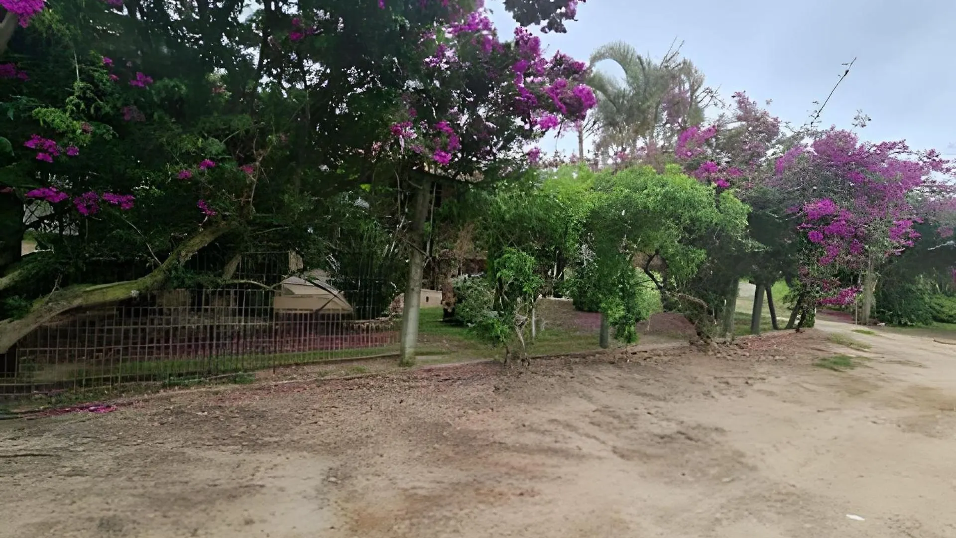 Condominio Paraiso Do Rosa 임비투바 0*,  브라질