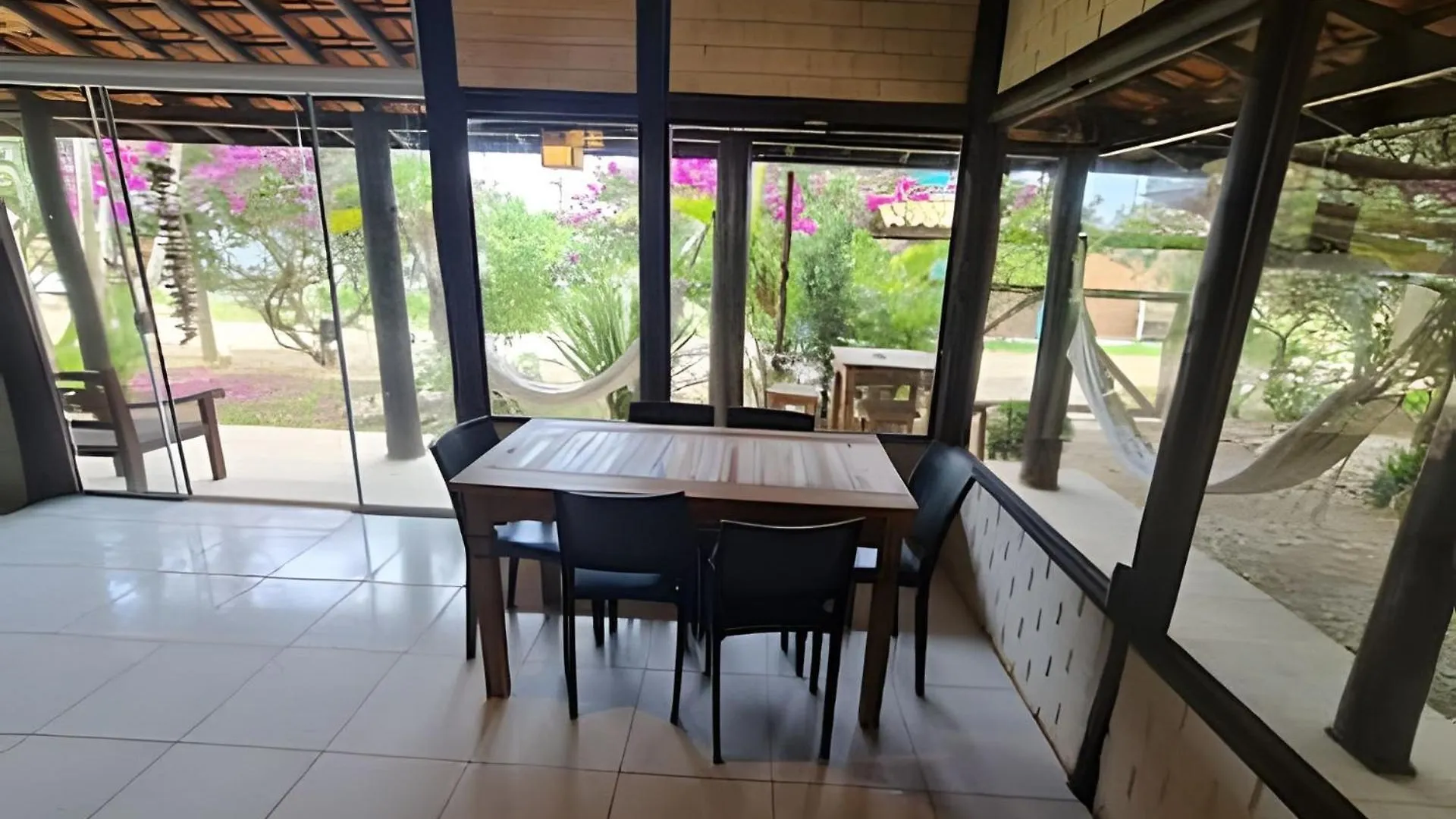 Condominio Paraiso Do Rosa 임비투바 아파트